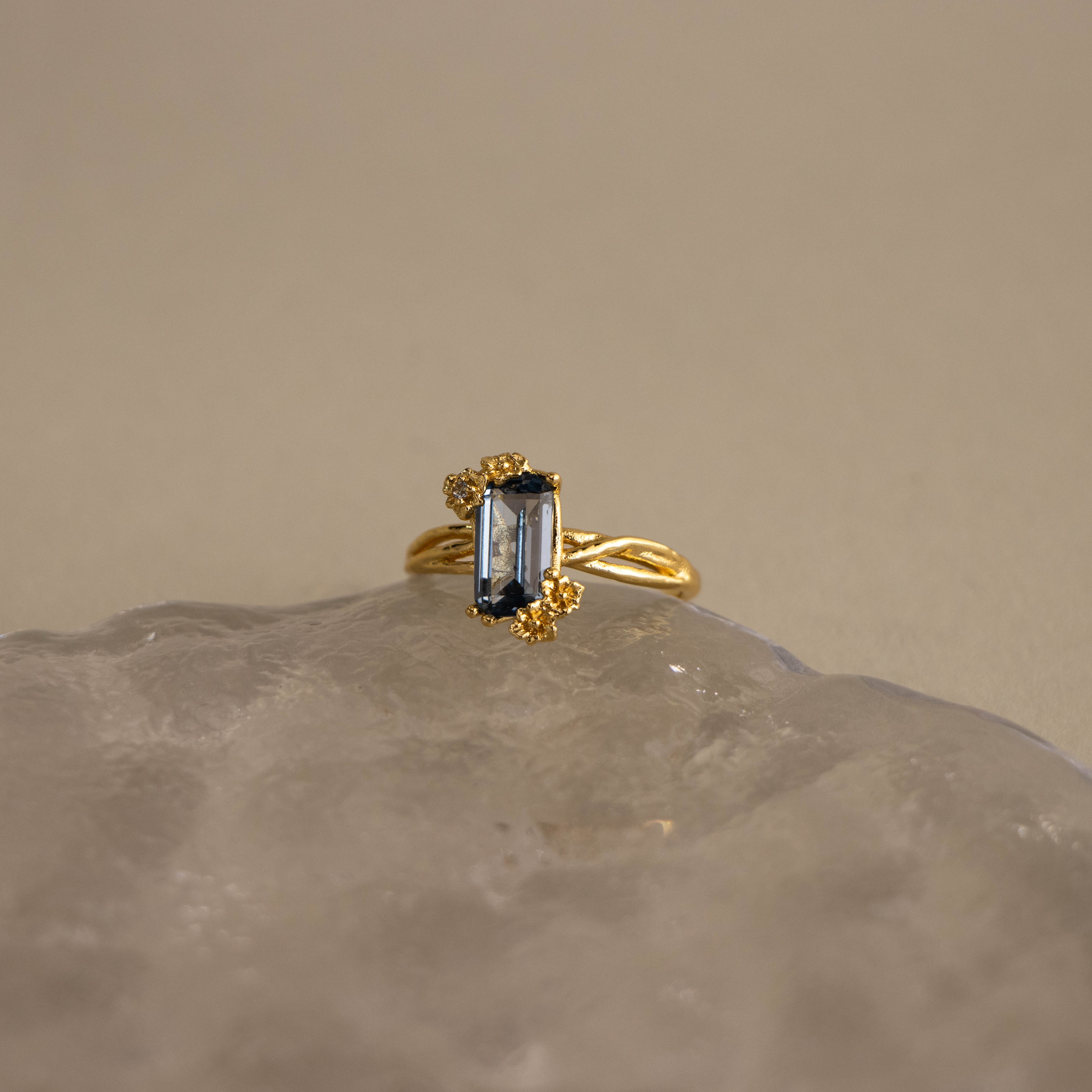 Baguette Gemstone Flower Ring - Image 3