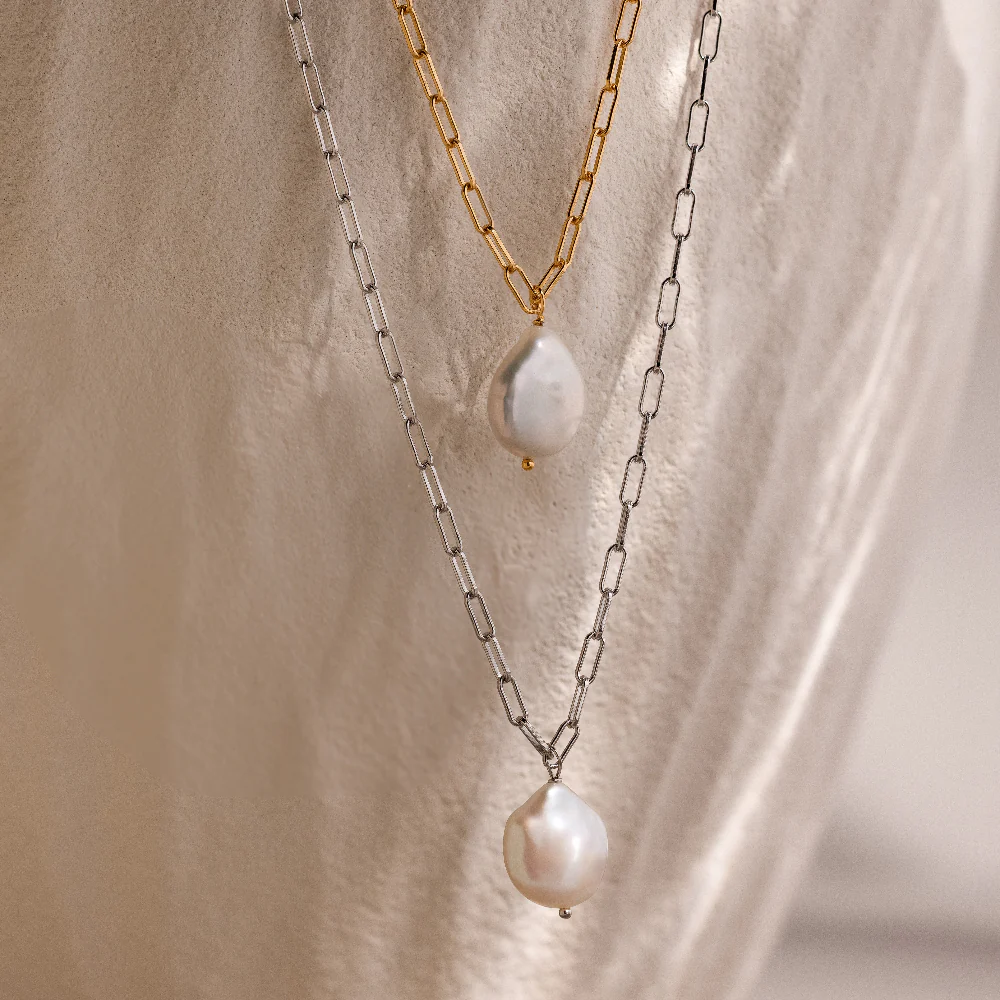 Baroque Pearl Necklace - Image 2