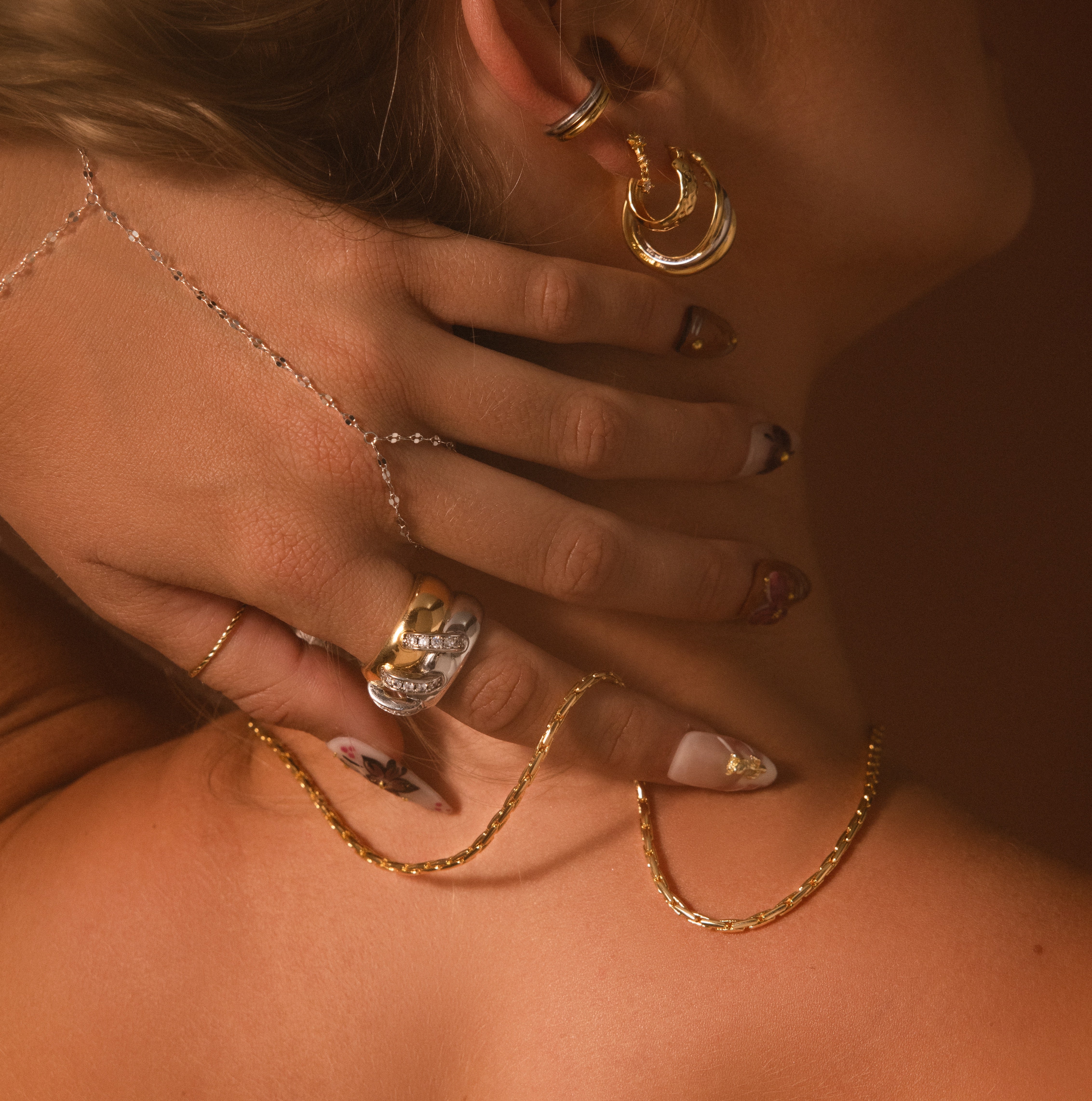 Bold Link Chain Necklace - Image 7