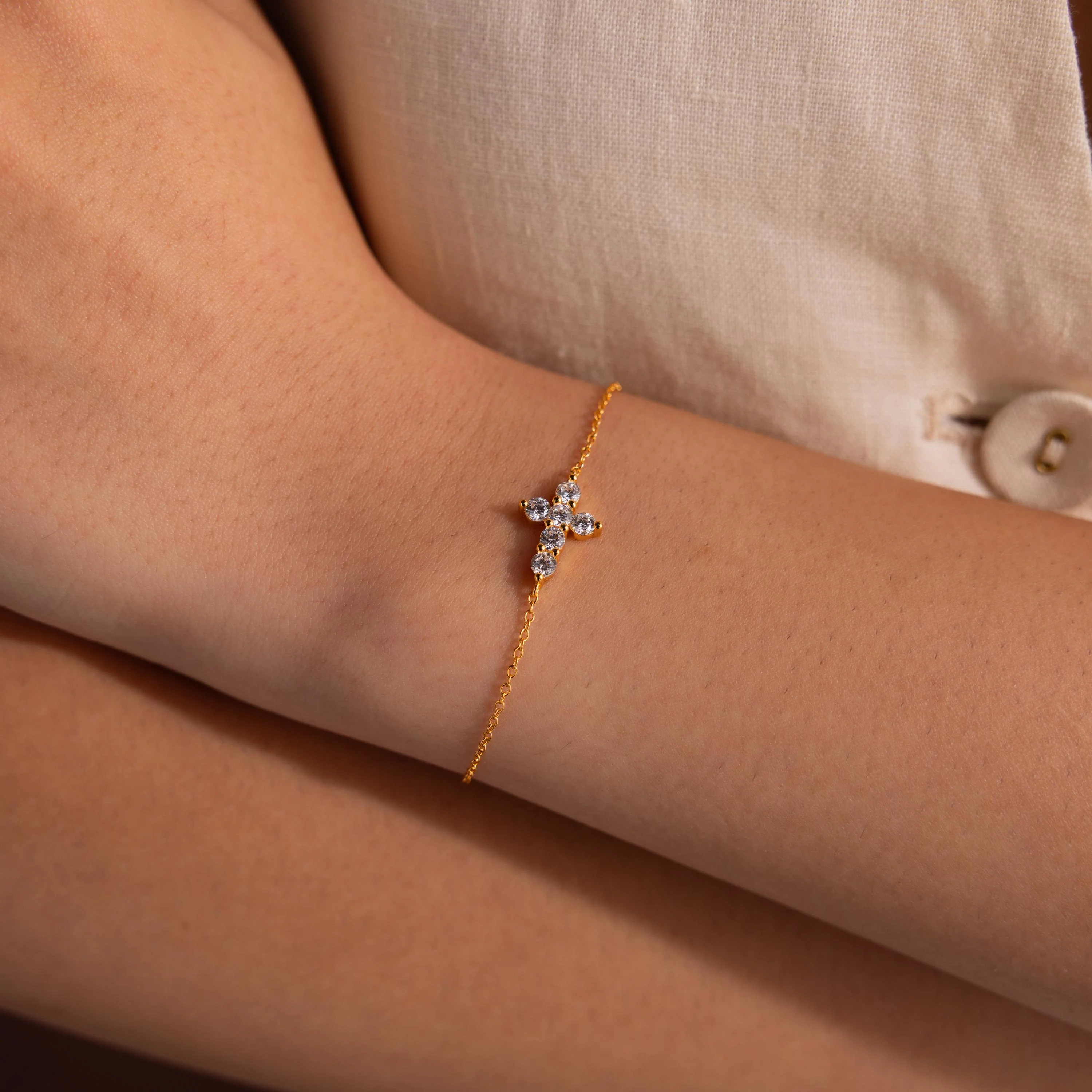 Diamond Cross Bracelet in 18K Gold - Image 2