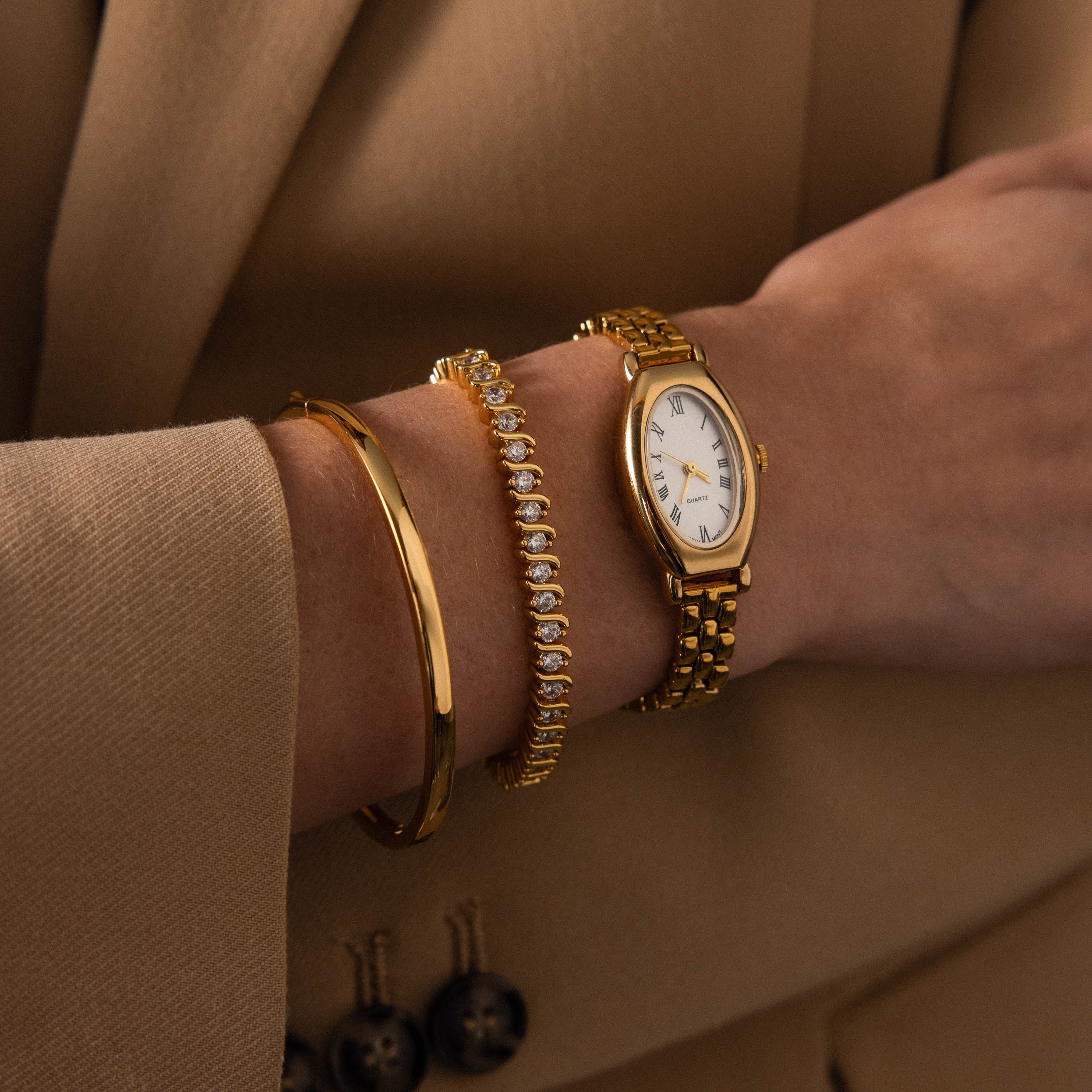 Grid Chain Timepiece - Image 4