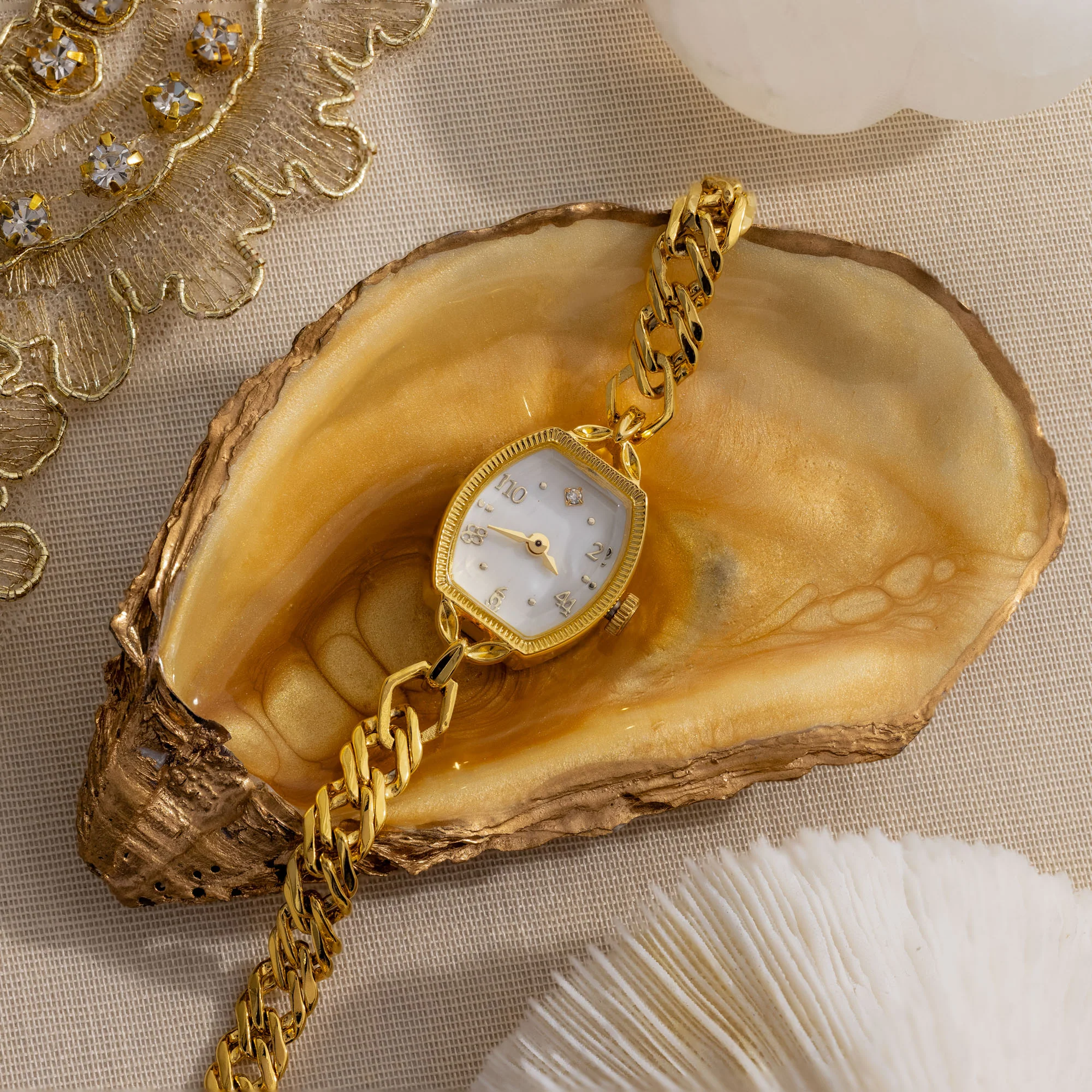 Heirloom Chain Link Timepiece - Image 5