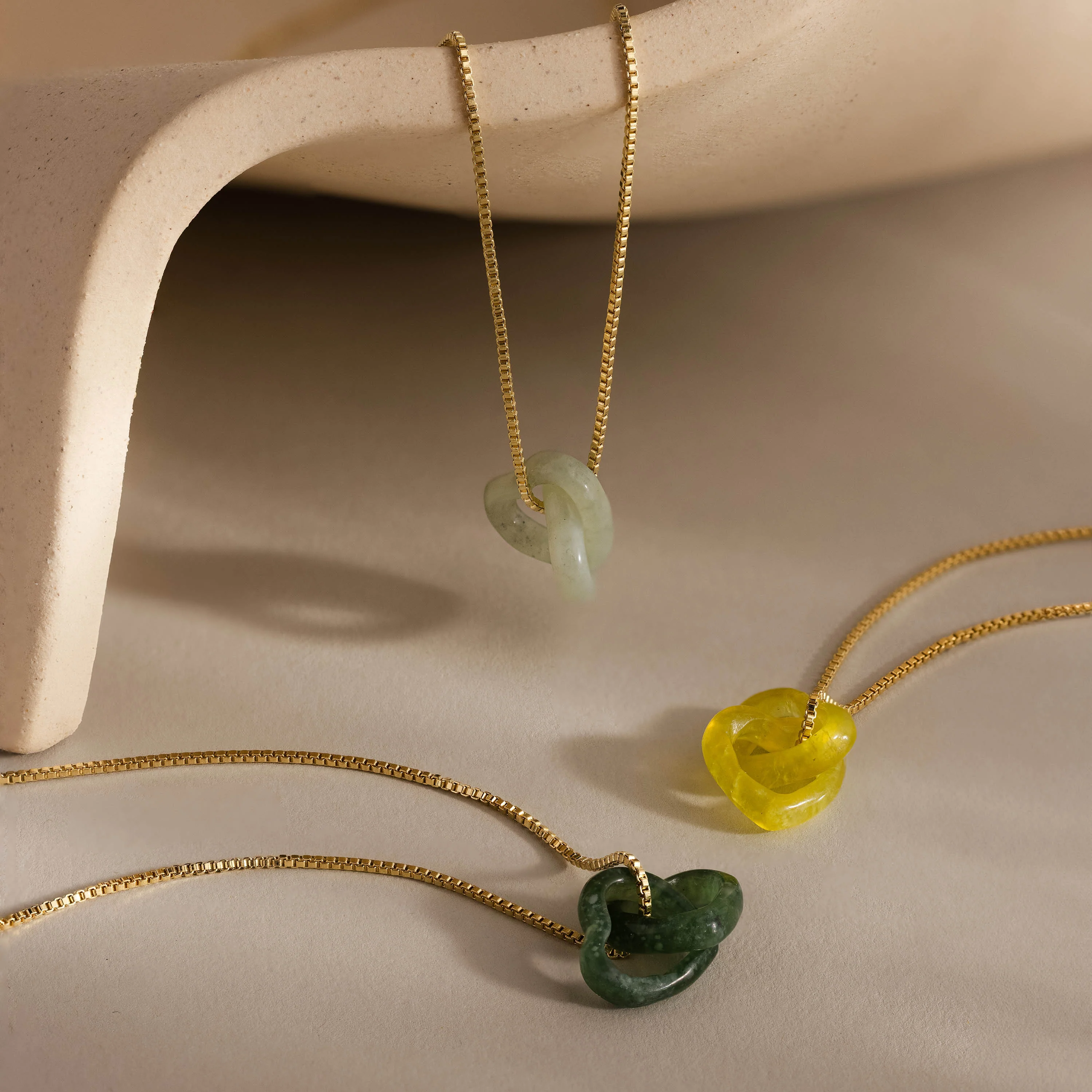Interlocking Jade Heart Necklace in 18K Gold - Image 6