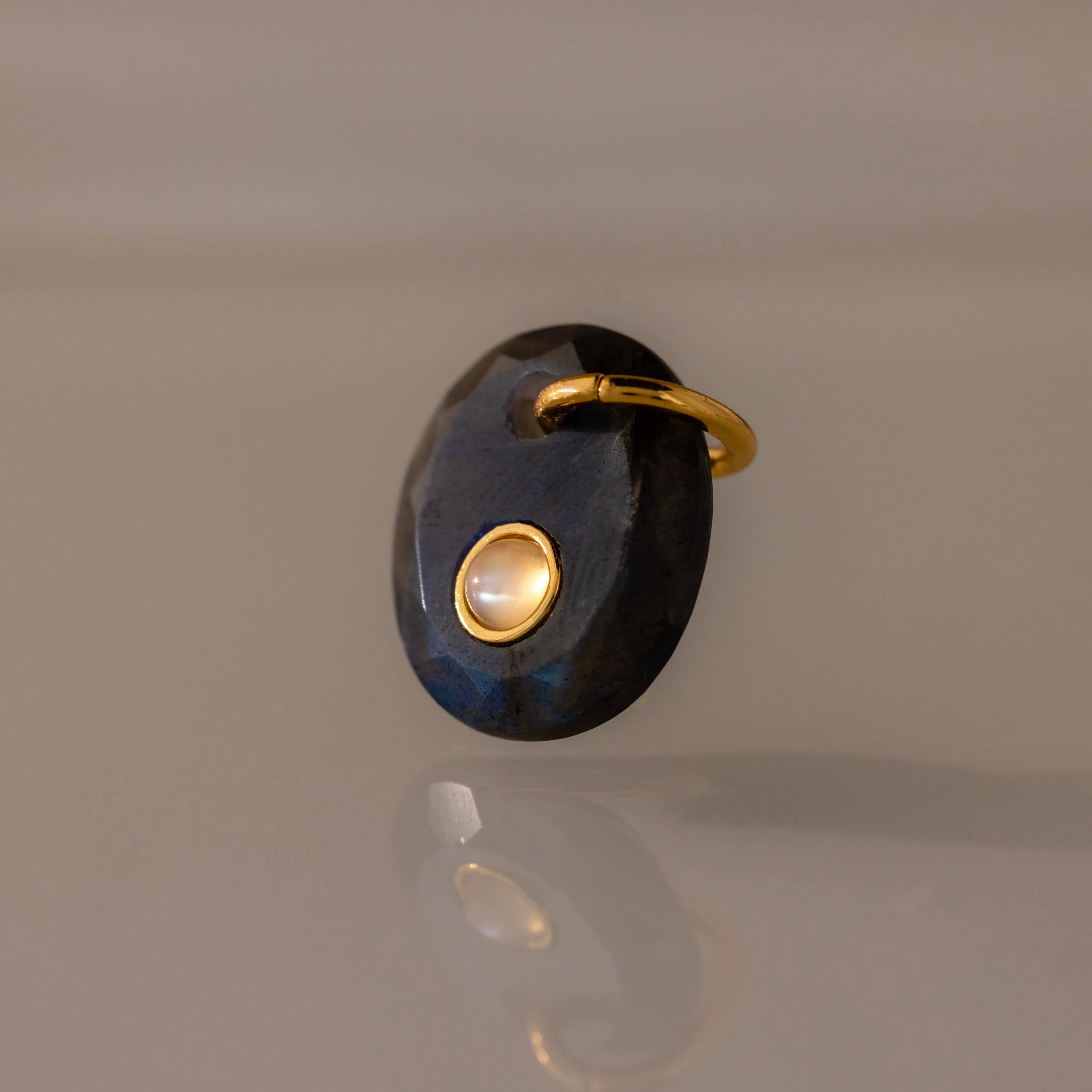 Moonstone Labradorite Charm in 18K Gold - Image 3