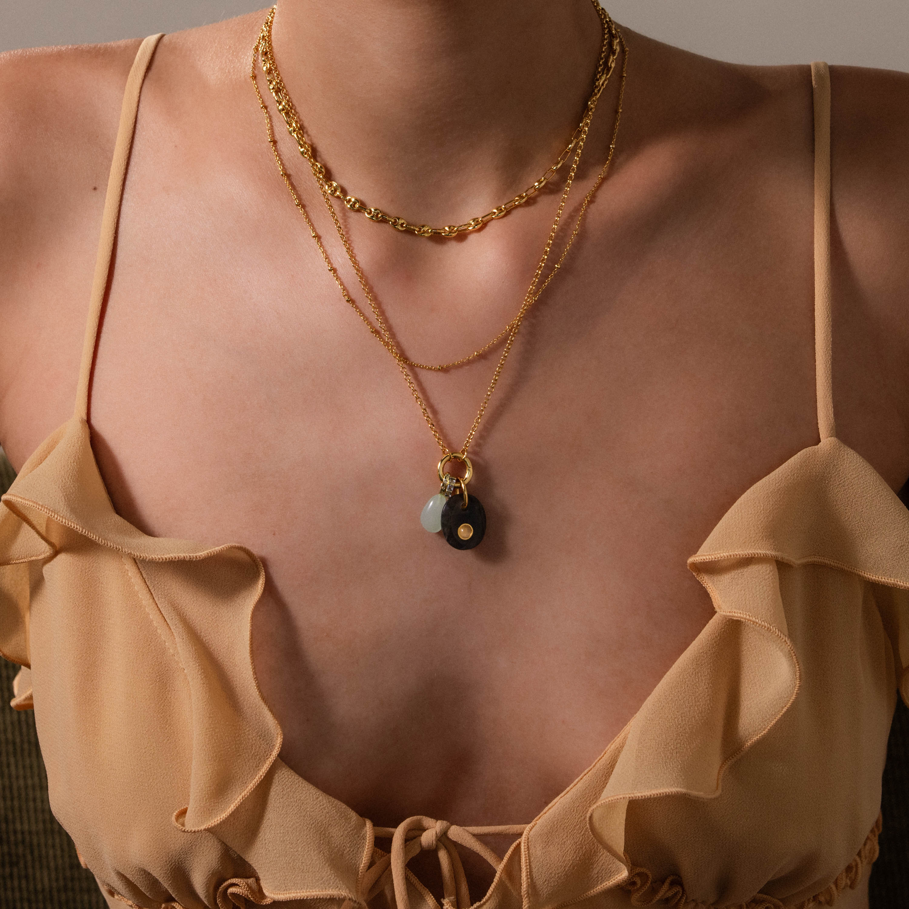 Moonstone Labradorite Charm in 18K Gold - Image 4