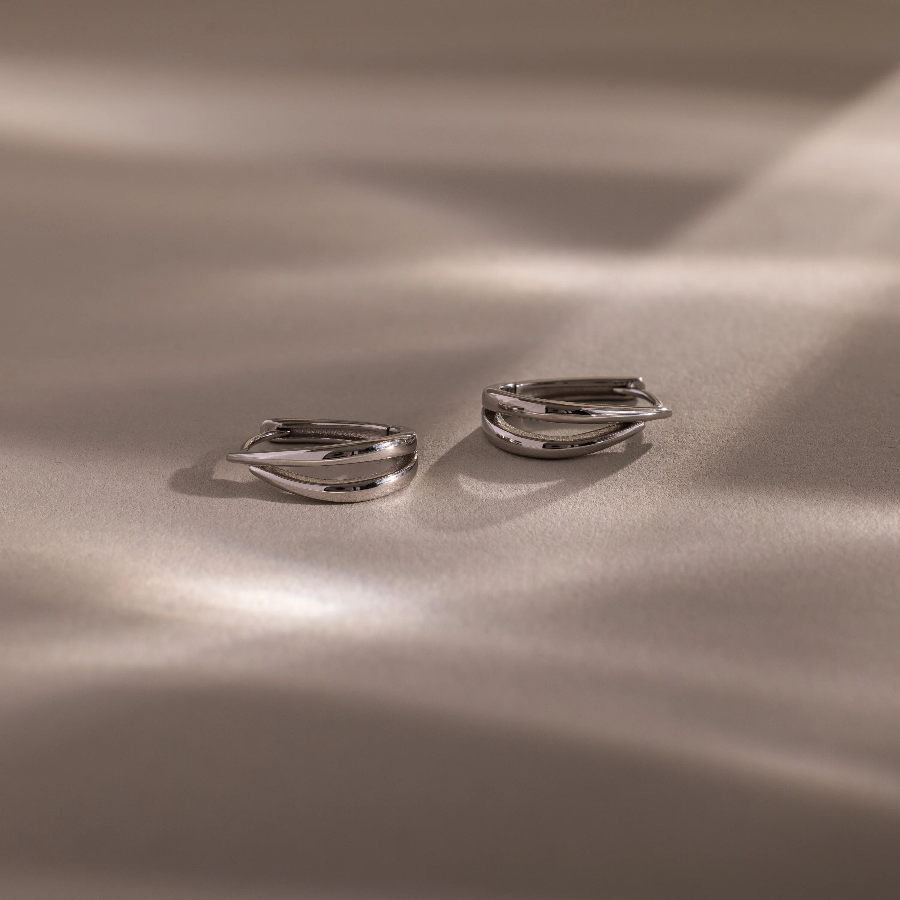 Oval Duo Hoops - Image 3