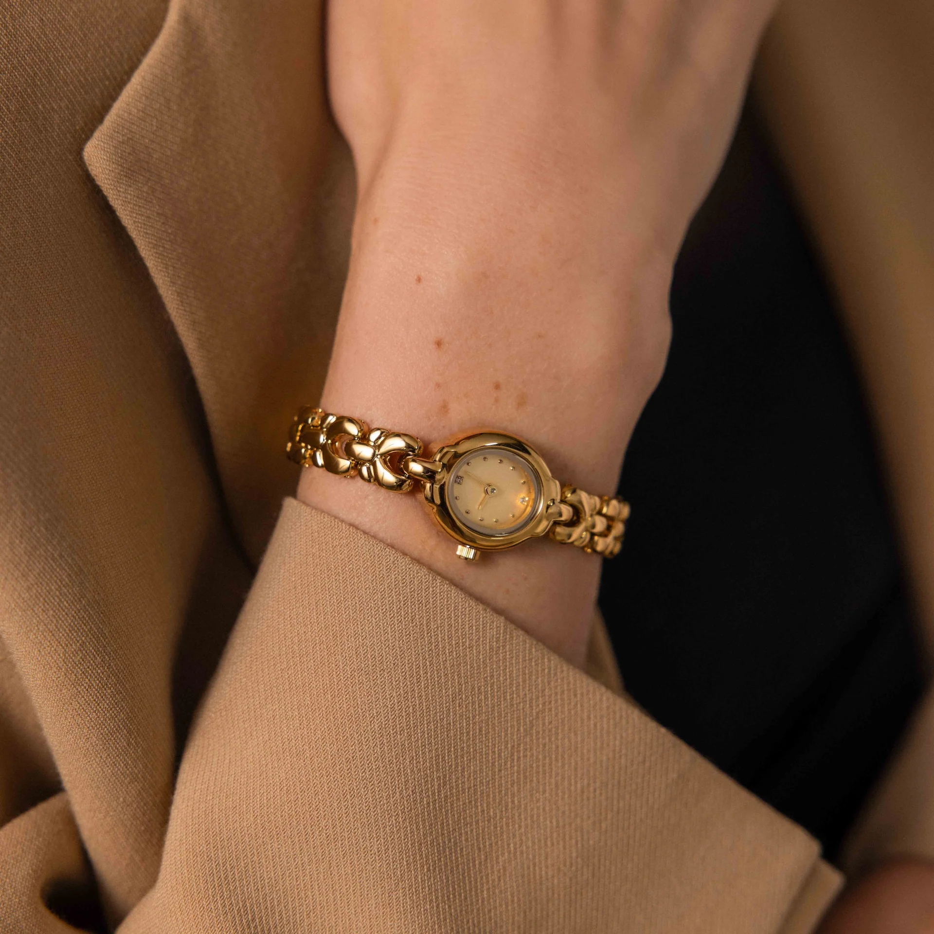 Petite Oval Link Timepiece - Image 2