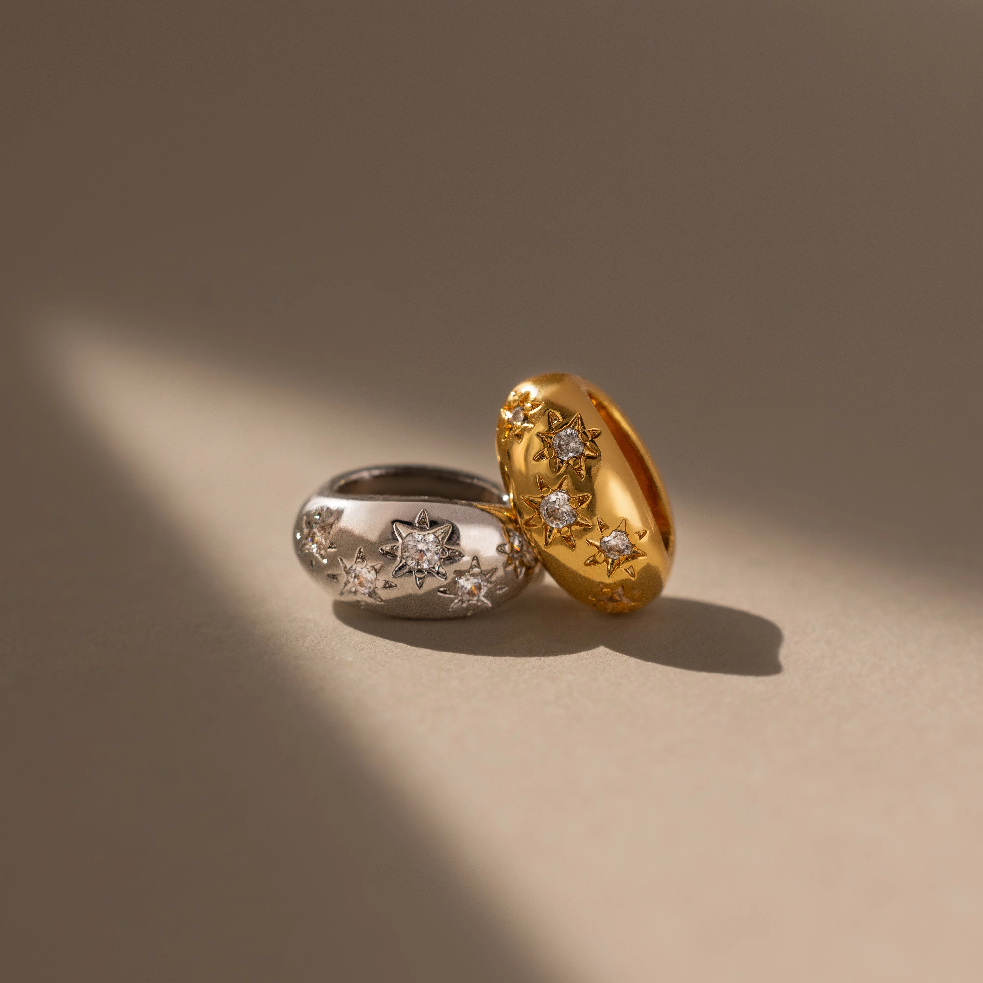 Sprinkle Diamond Dome Spacer Charm - Image 6
