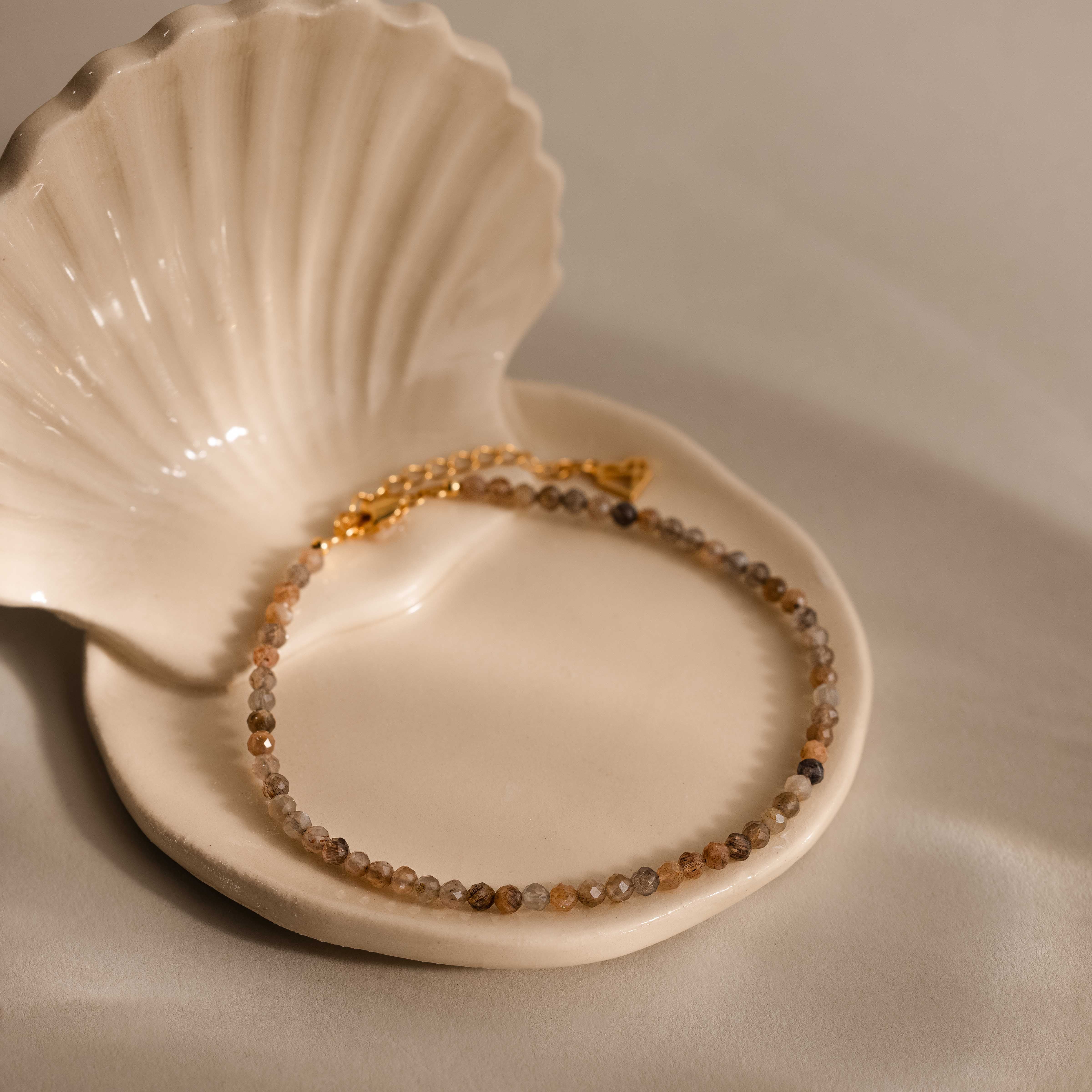 Sunstone Beaded Anklet in 18K Gold - Image 5
