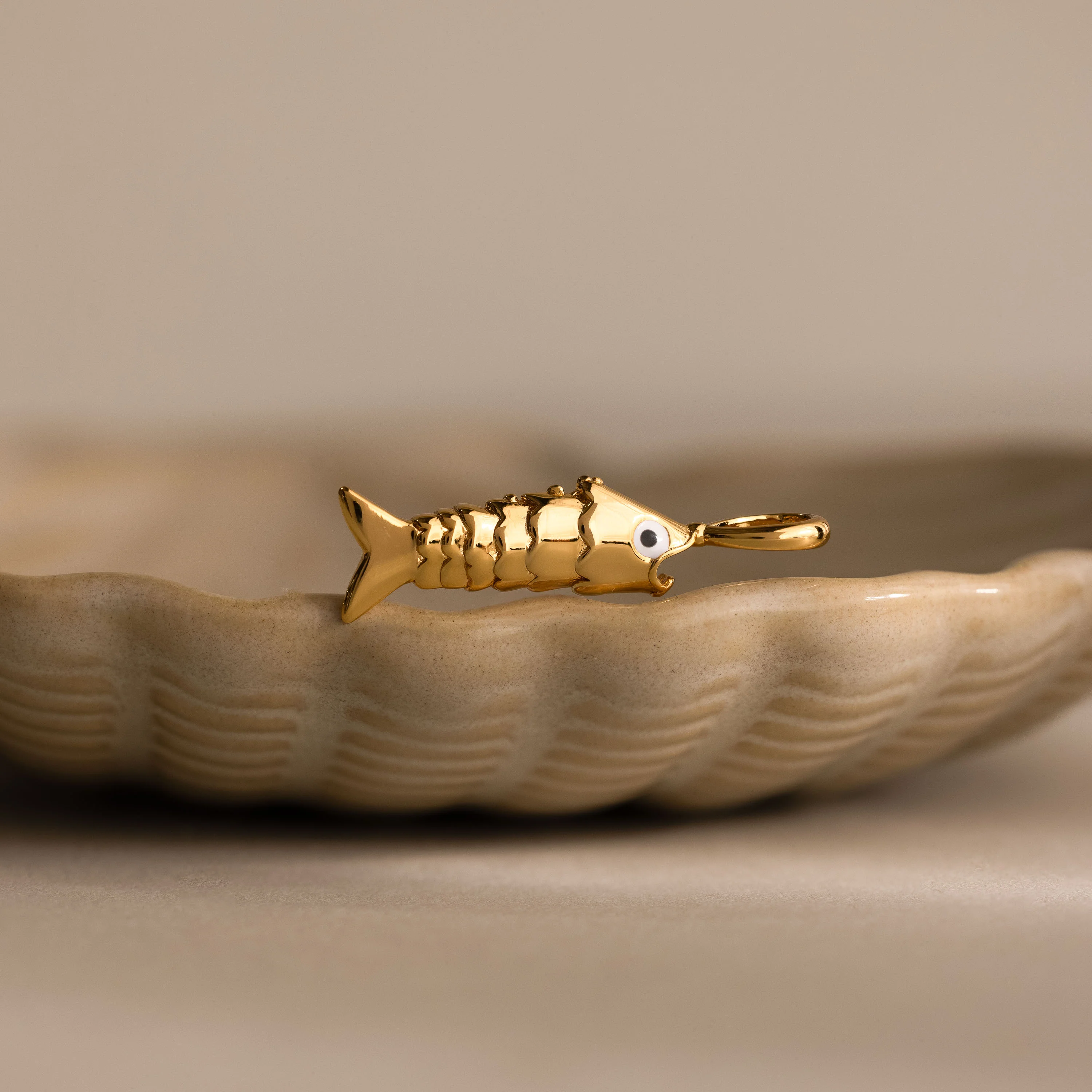 Swimmer Fish Charm in 18K Gold - Image 3