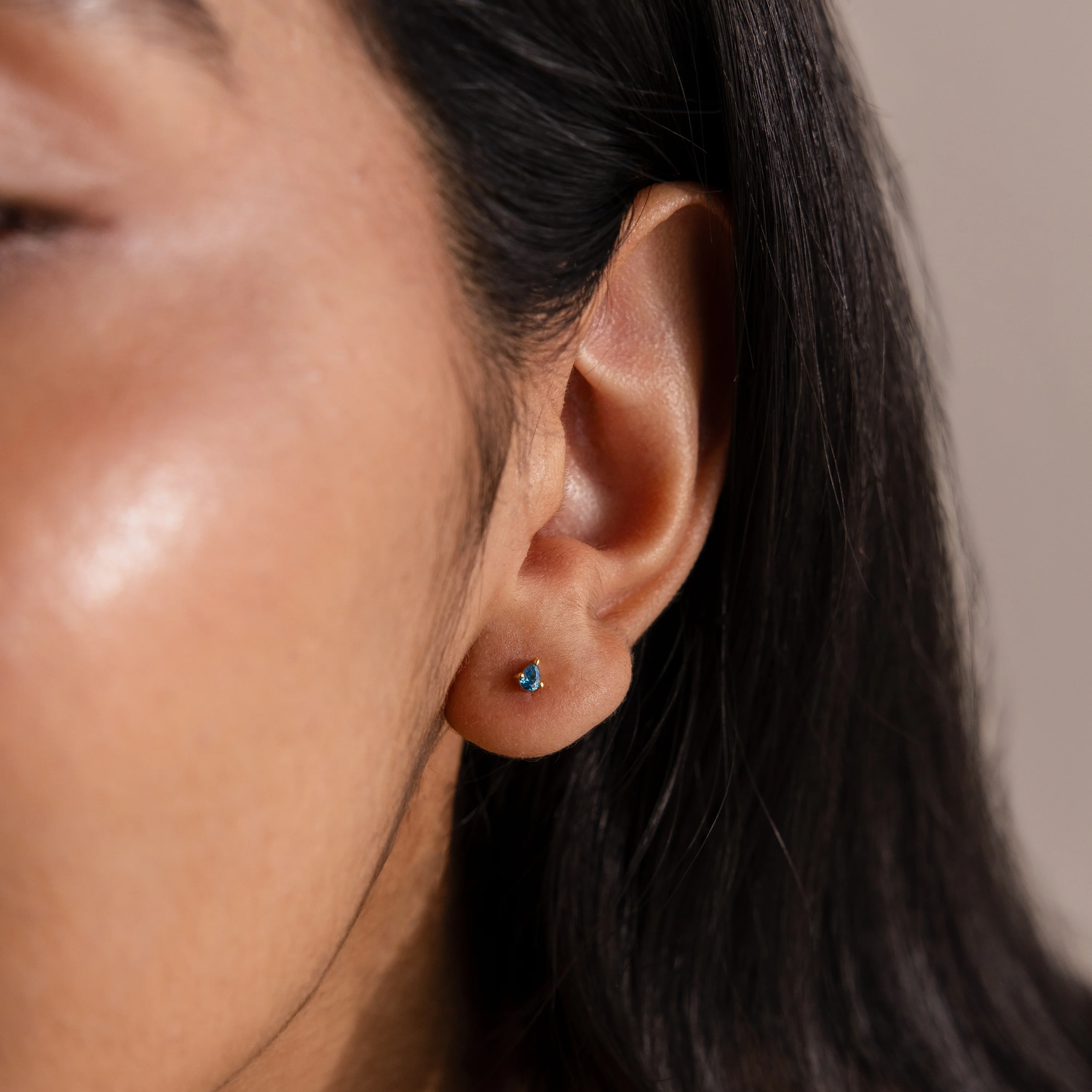 Teardrop Topaz Flatback Studs - Image 2