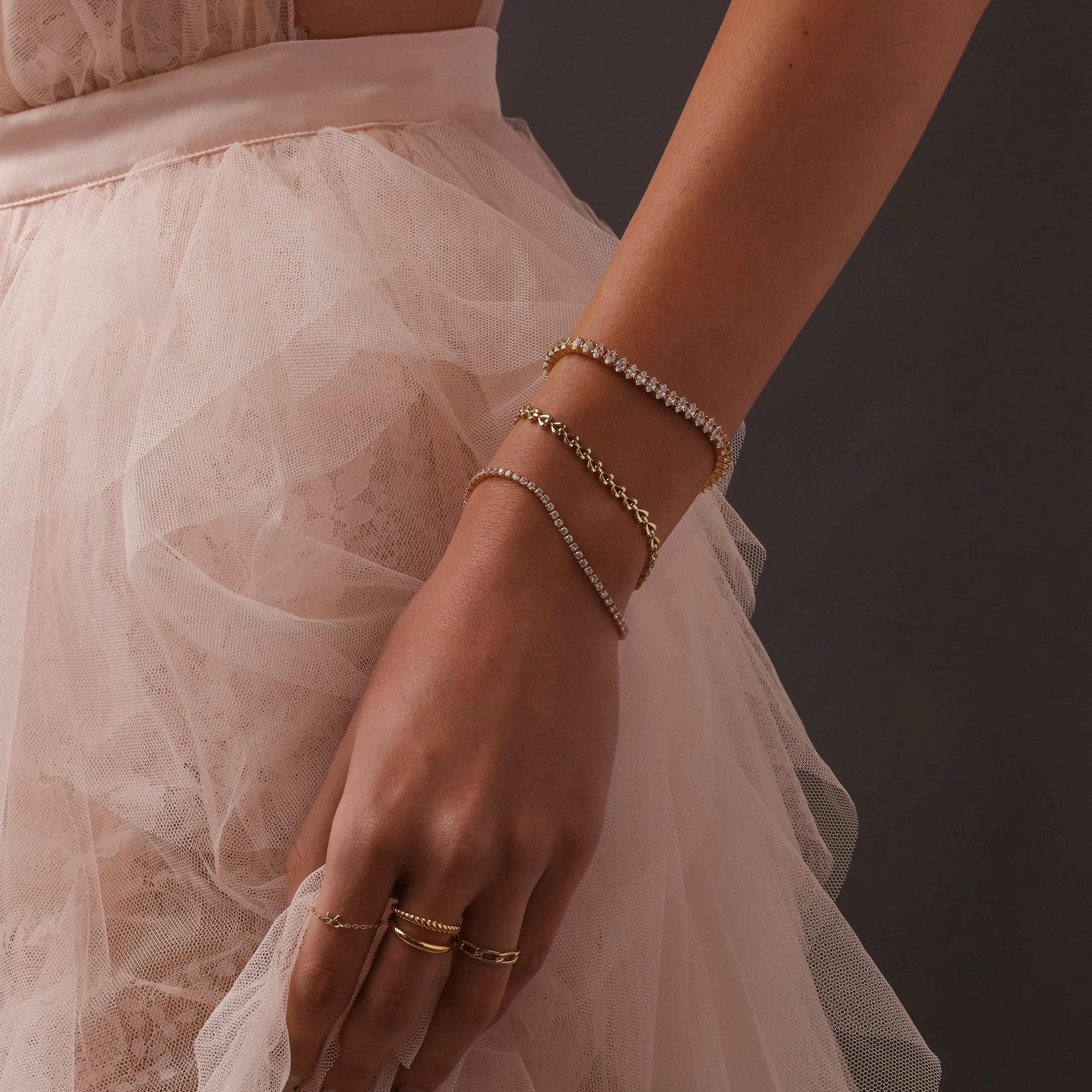 Tiny Link Heart Bracelet - Image 7